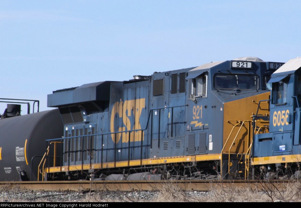 CSX 921